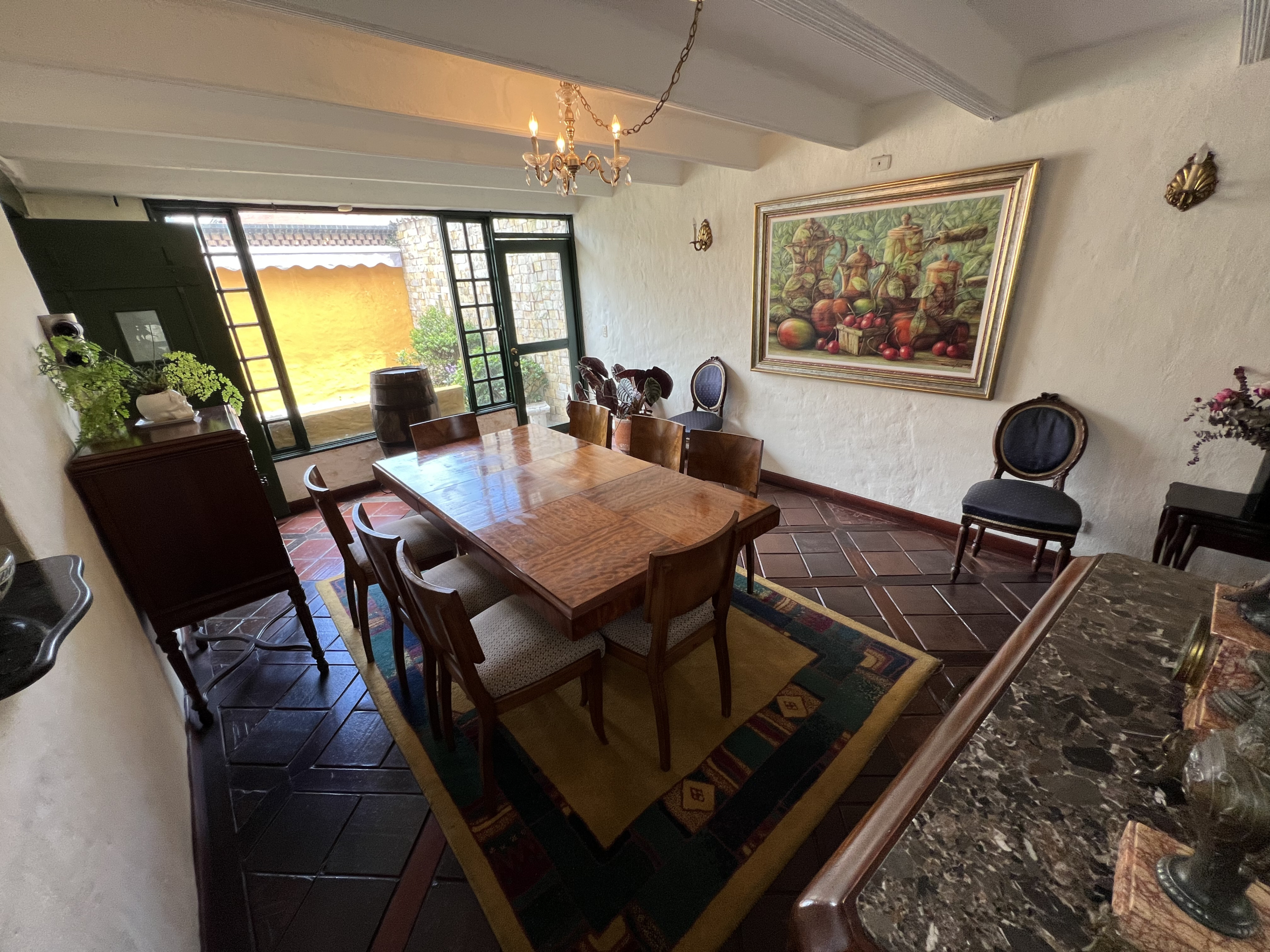 03A806CC-C6B5-45D9-B63F-56D678F07AC2