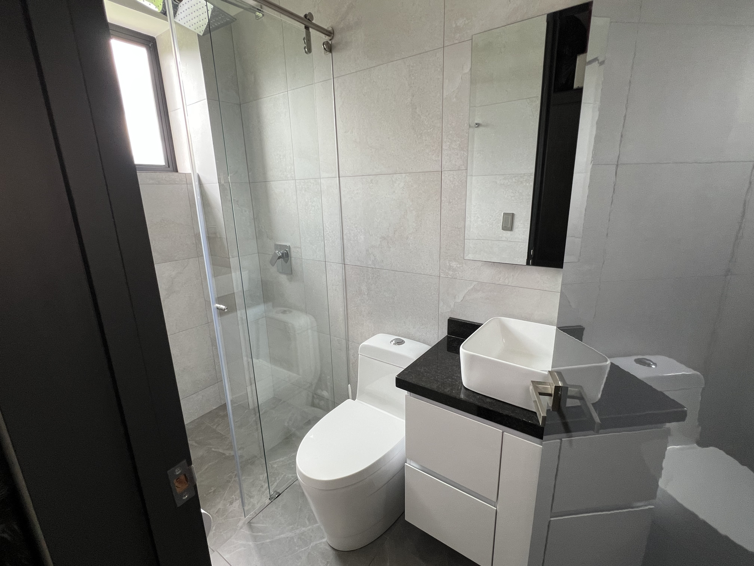 12F0F313-94EE-4558-BF8A-091F4A89FE13