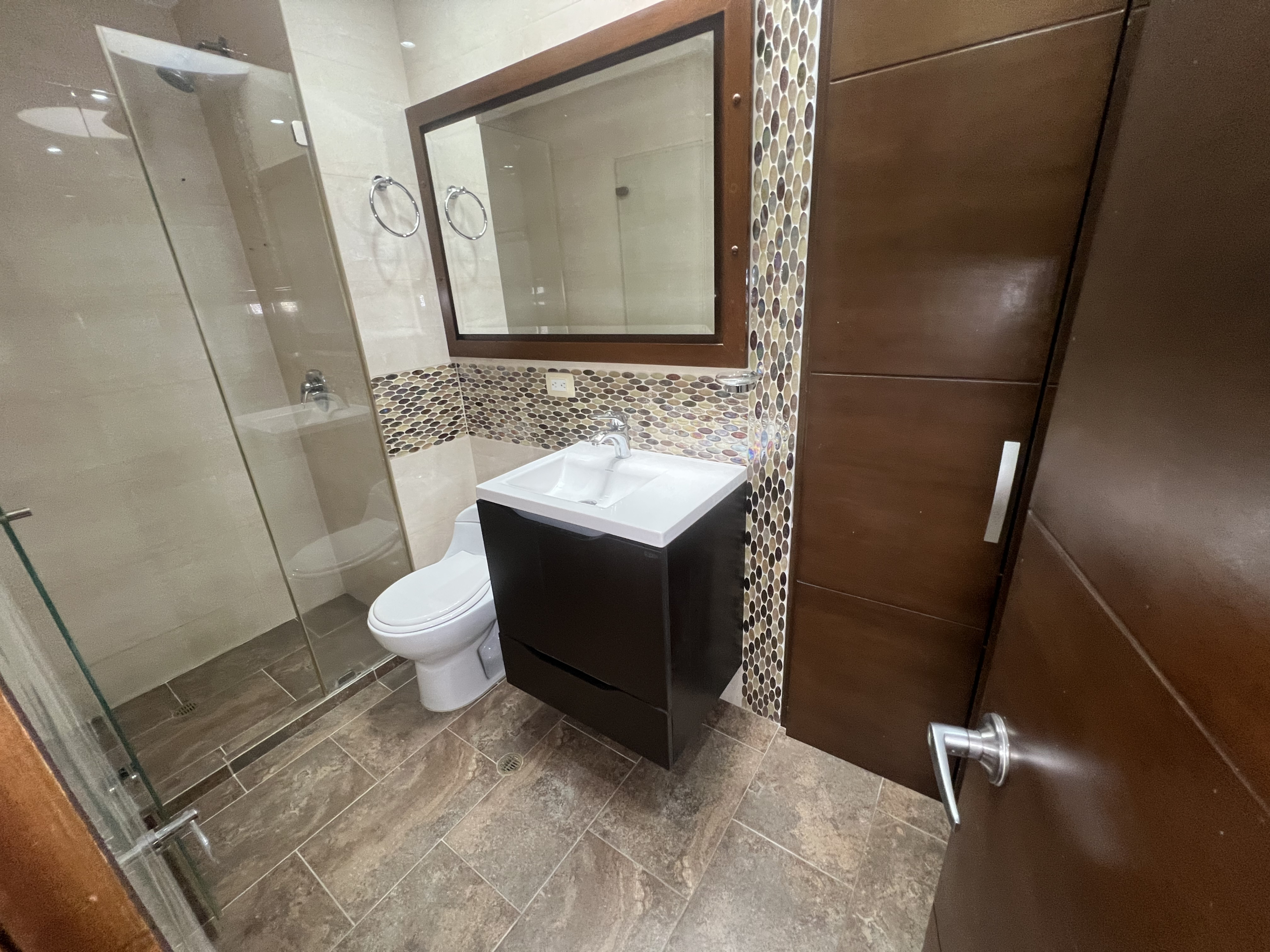 17D8DC84-73A4-4308-B72E-E92A95AC05D0