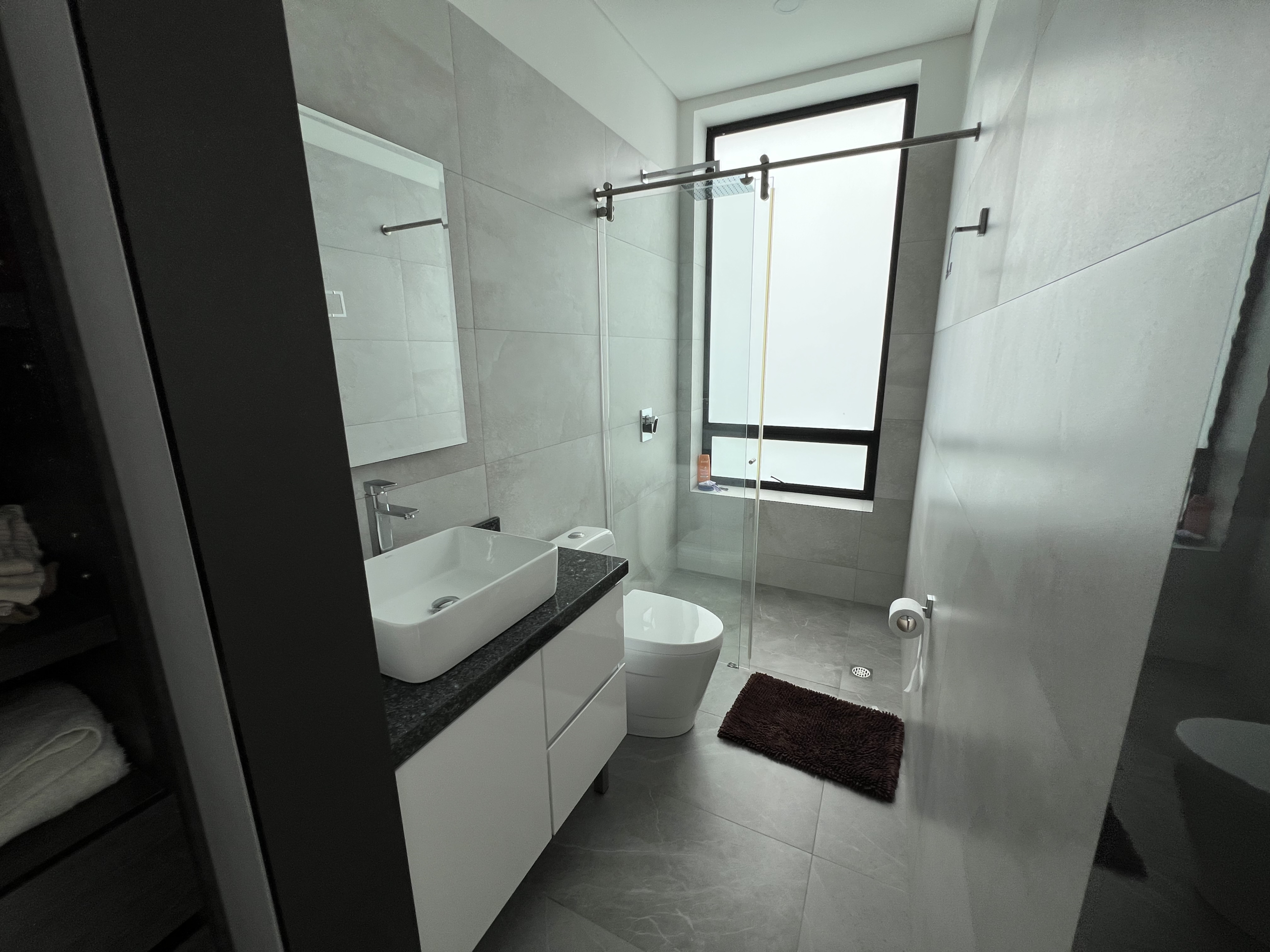 239EA8CE-CE6E-4137-8963-B8D4452B497D