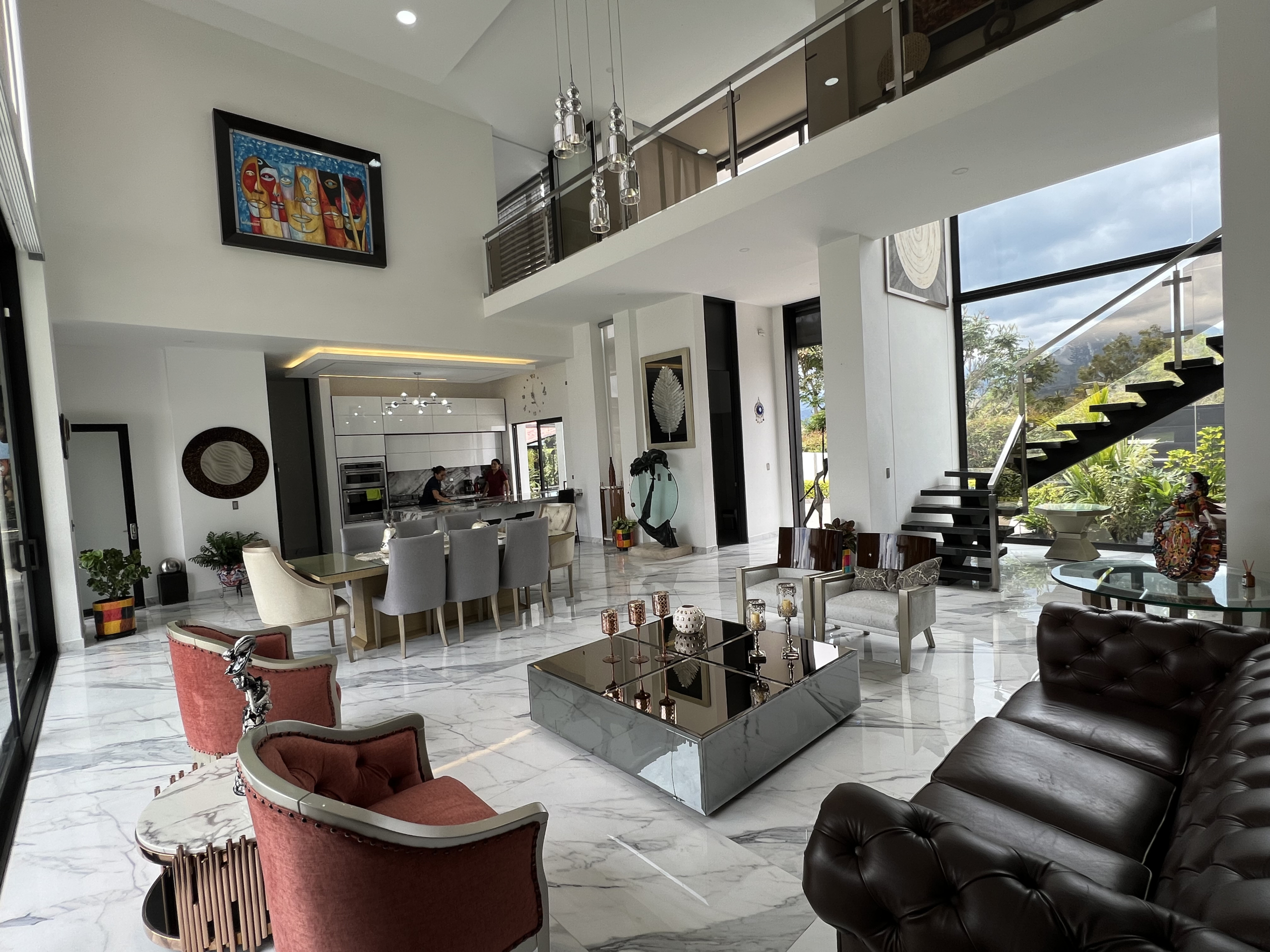 35400238-F9EF-47EA-9C89-3F29E58C6B5A