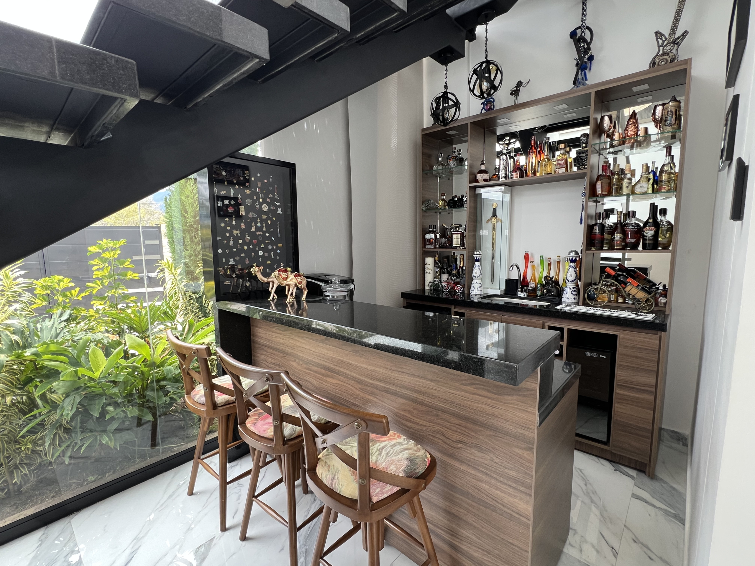 46A9E154-DCA9-4D76-A33D-A8F87B2446B1