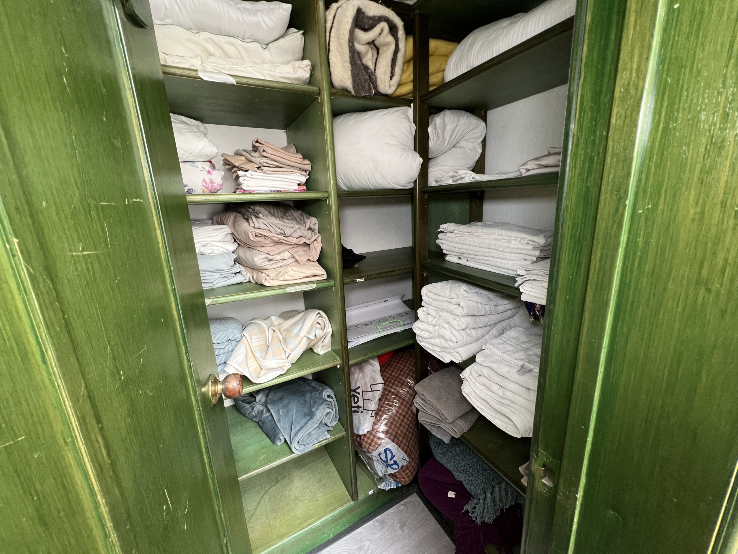 5517F3D0-CC86-4BBC-9C37-CAED75028691