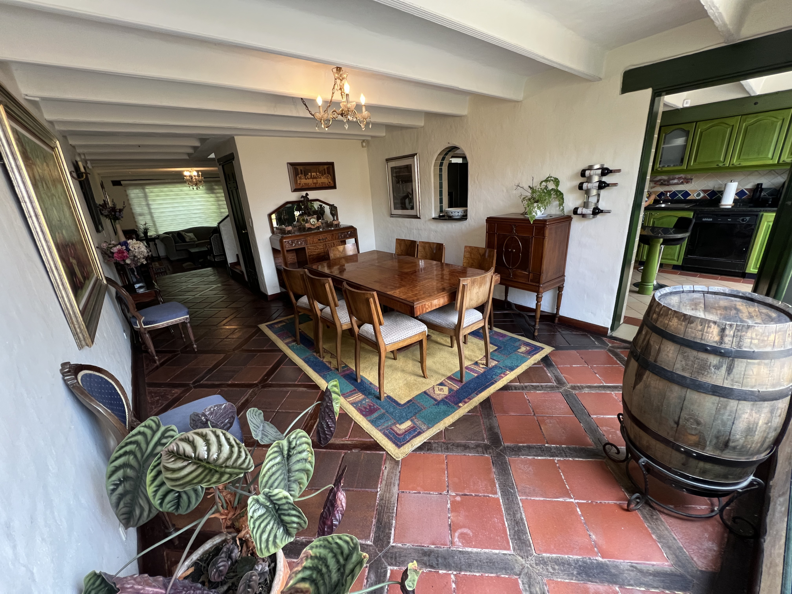 74474DD0-ACEB-47C9-98EB-94129E6C701E