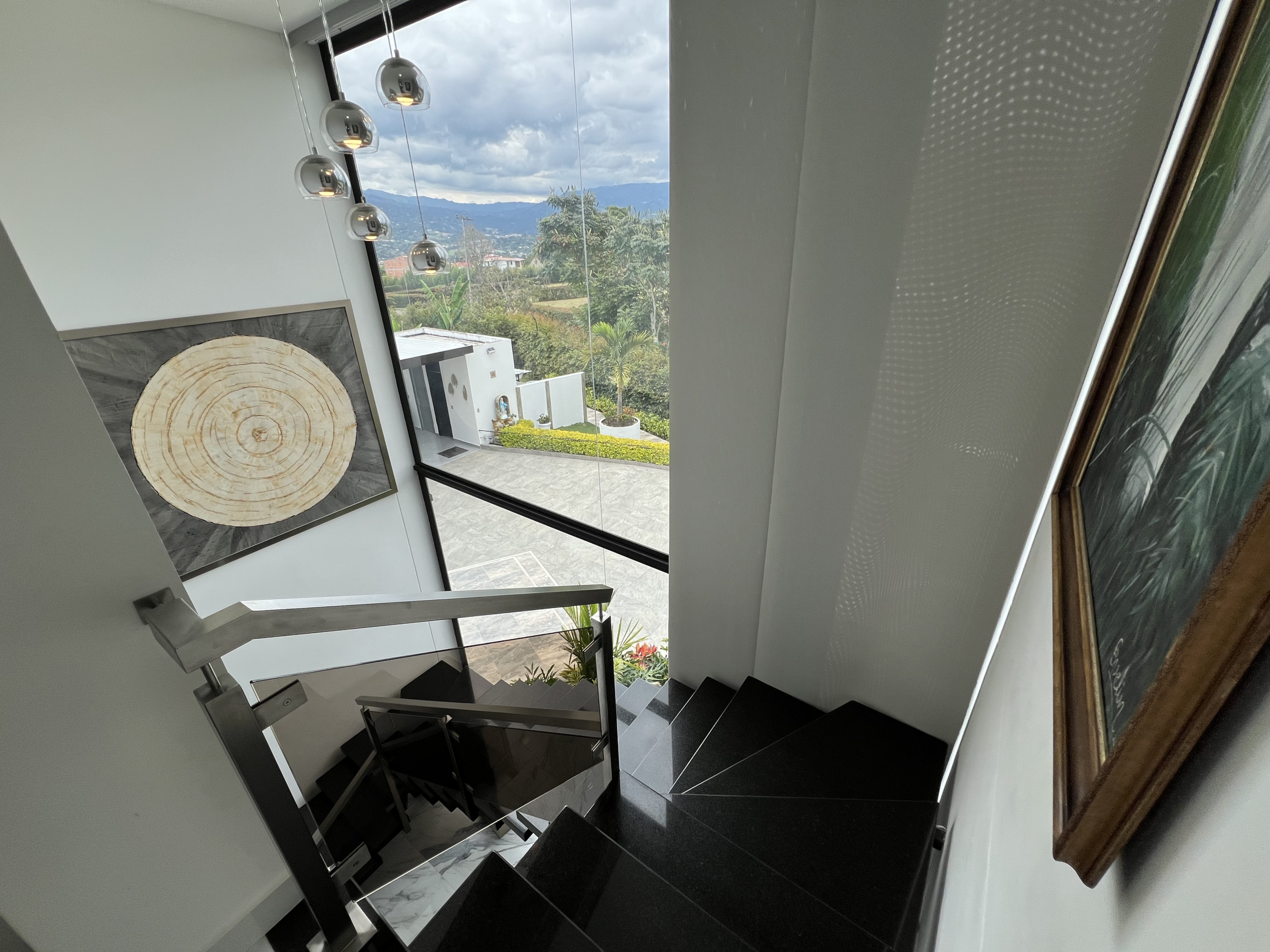 8997566E-BD7D-485A-94ED-8F0430F0B6D4