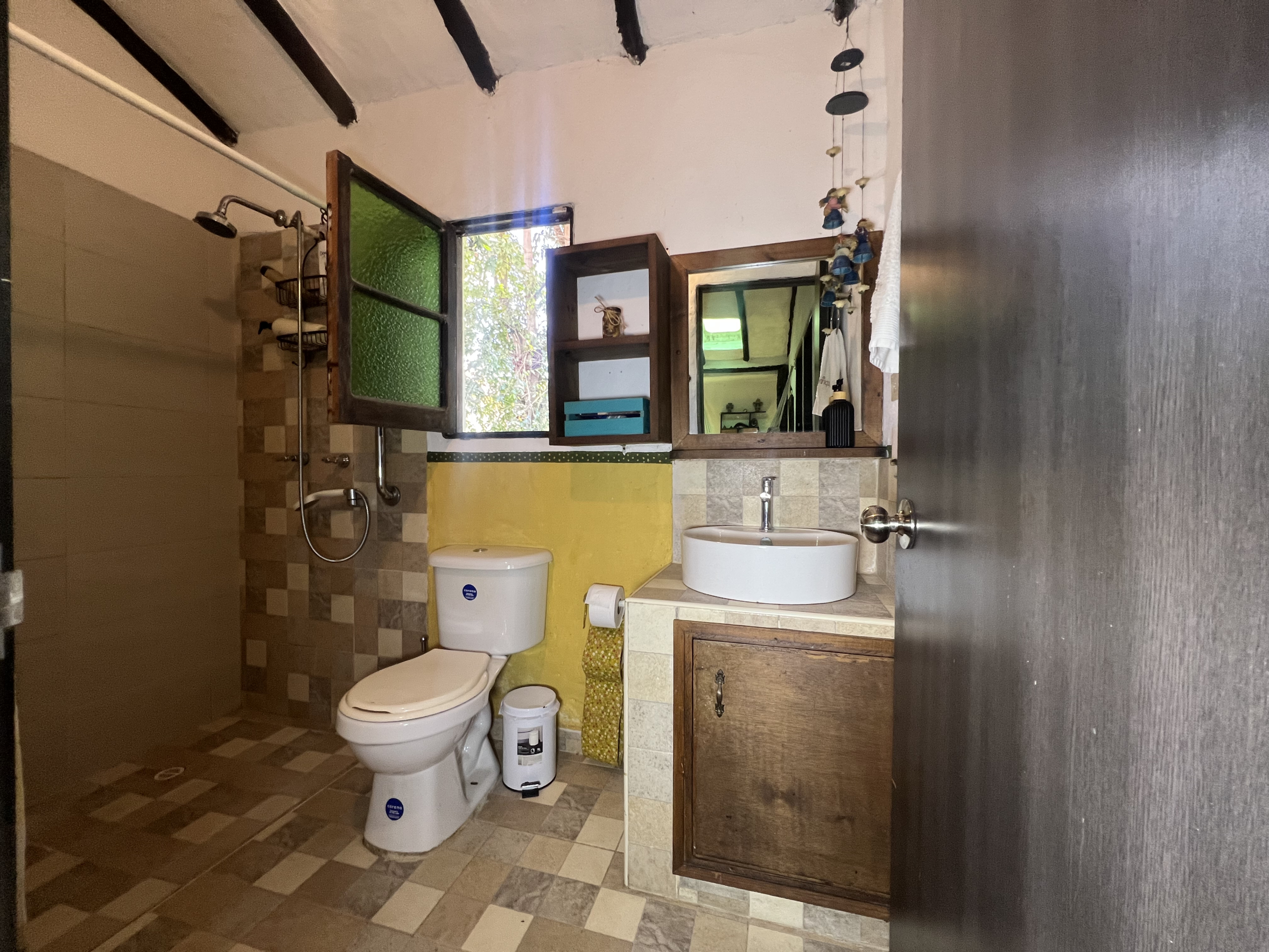 95BDD445-0526-4A30-99CD-83EF23AA26B1