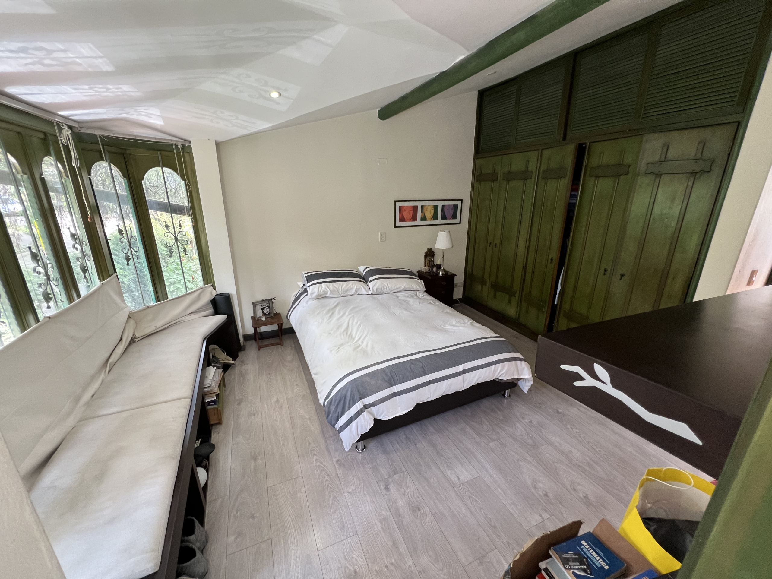 96FAE72B-BD20-4766-956F-9726EC233A54