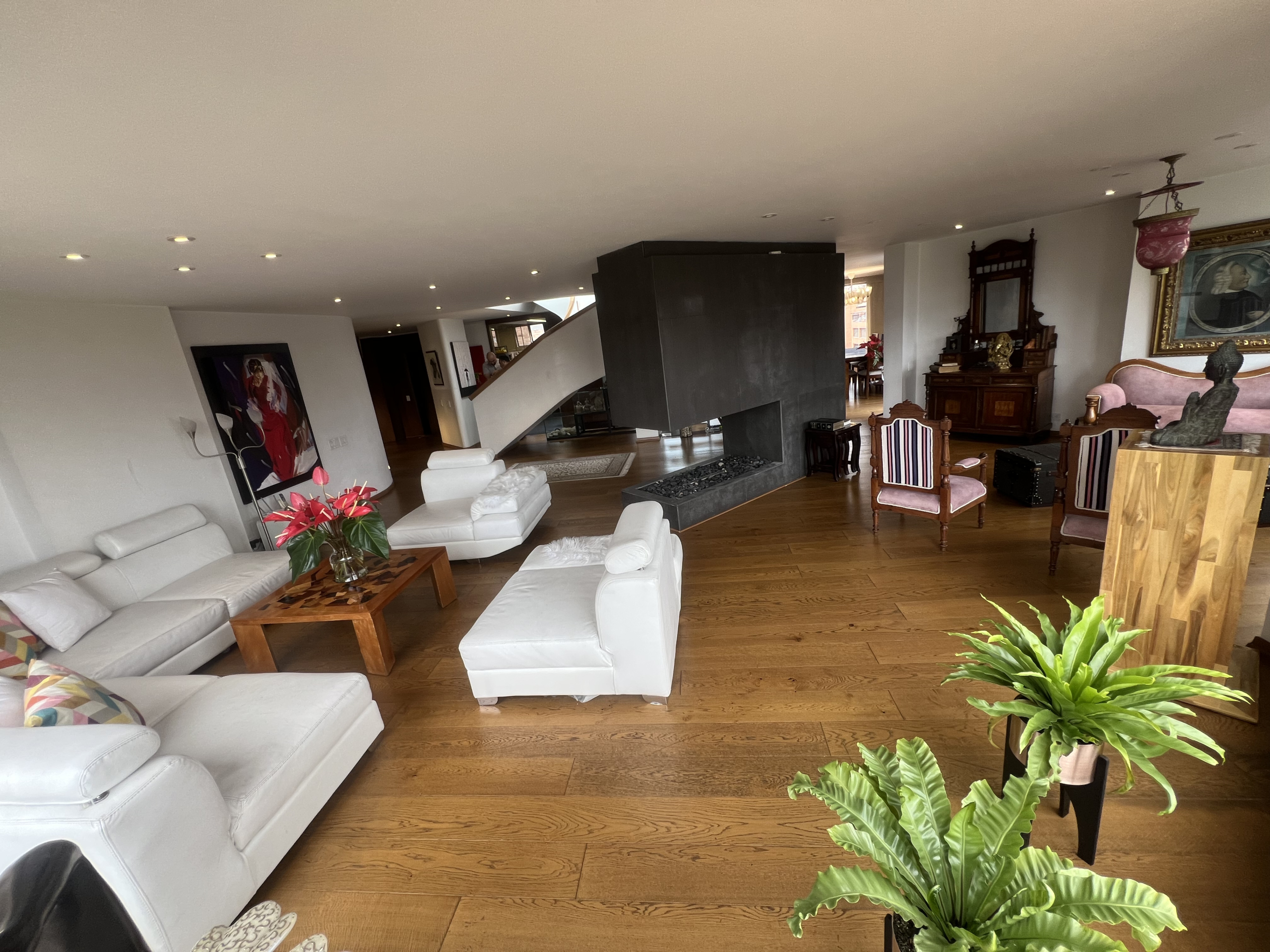 BF8E2FC9-BEEE-49C0-AFA6-D28E37812C94