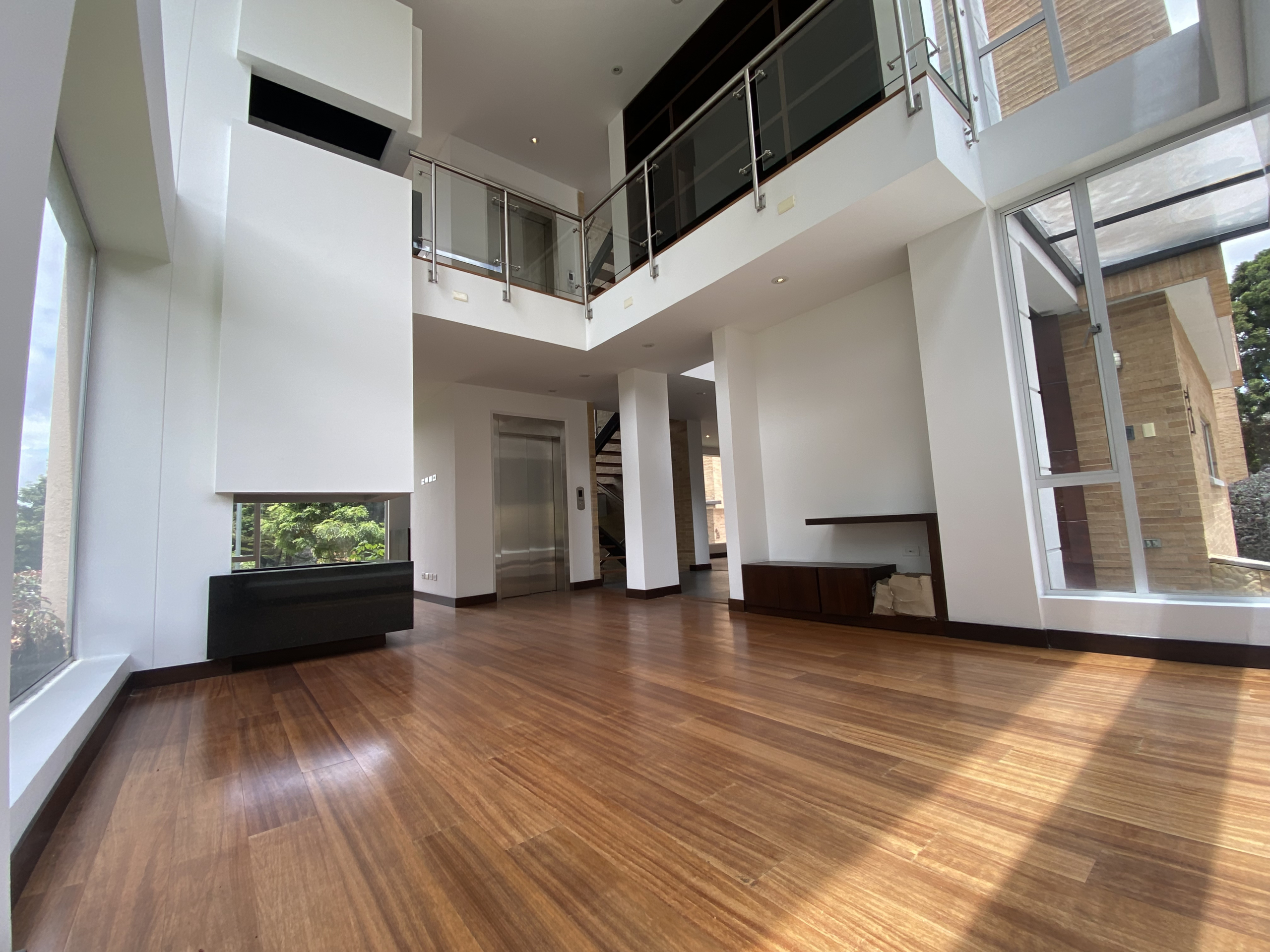 D2EA2452-34DC-4428-B82A-DCB119371FAA