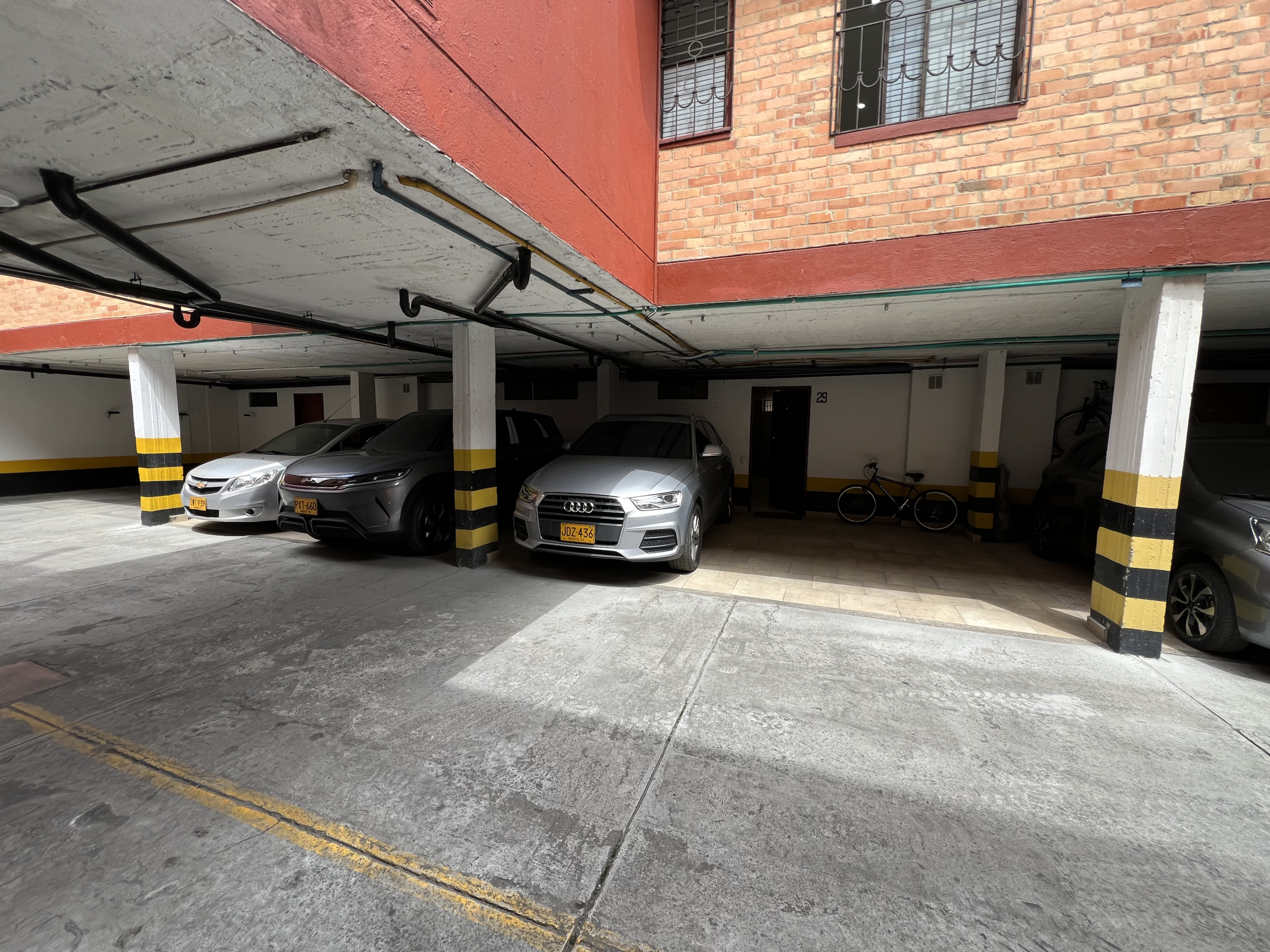 F1027DB8-64EA-43DA-9F92-7FA6F717FFCA