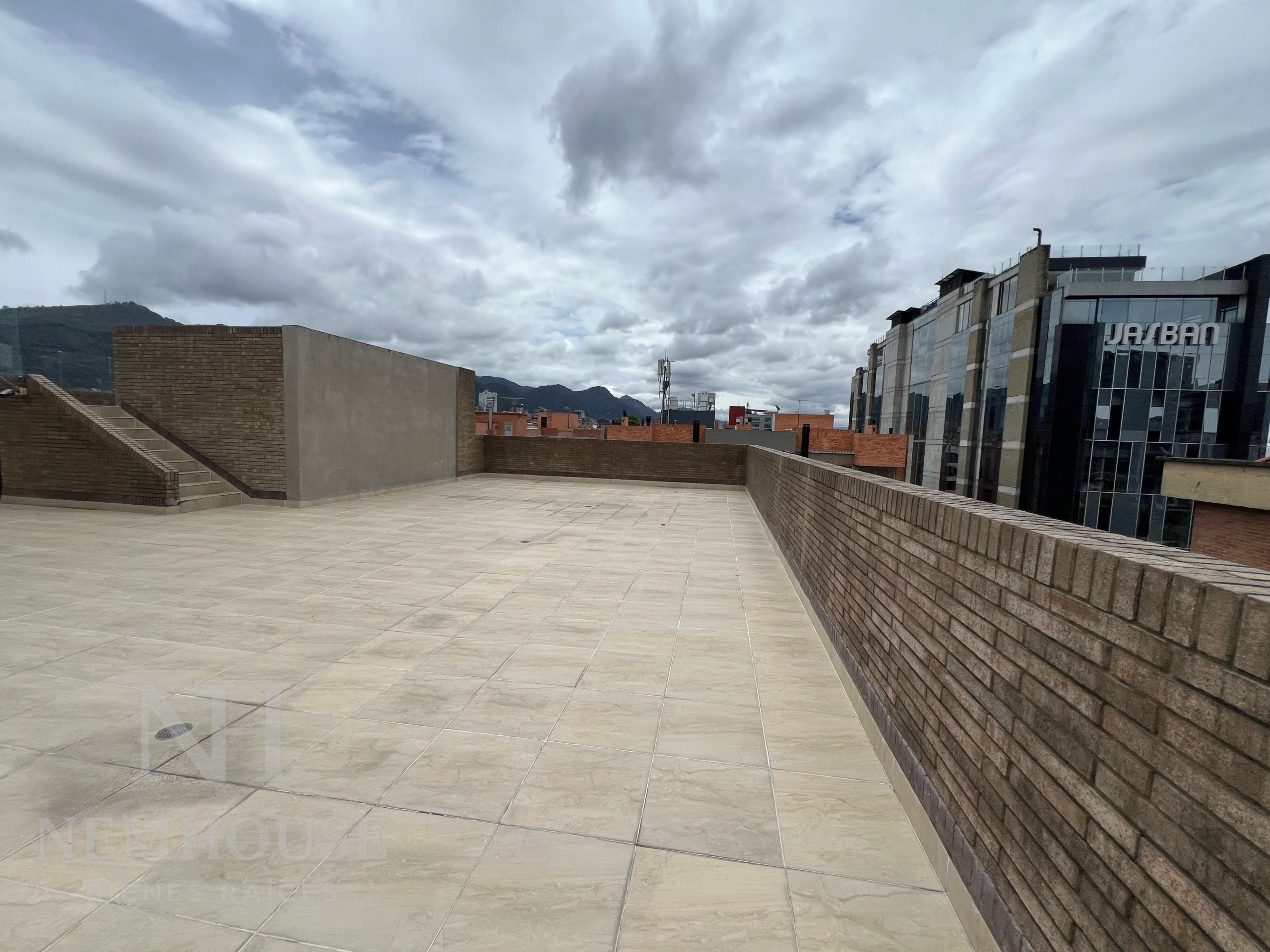 F204D225-4C27-4470-A7A7-CD614F000E05