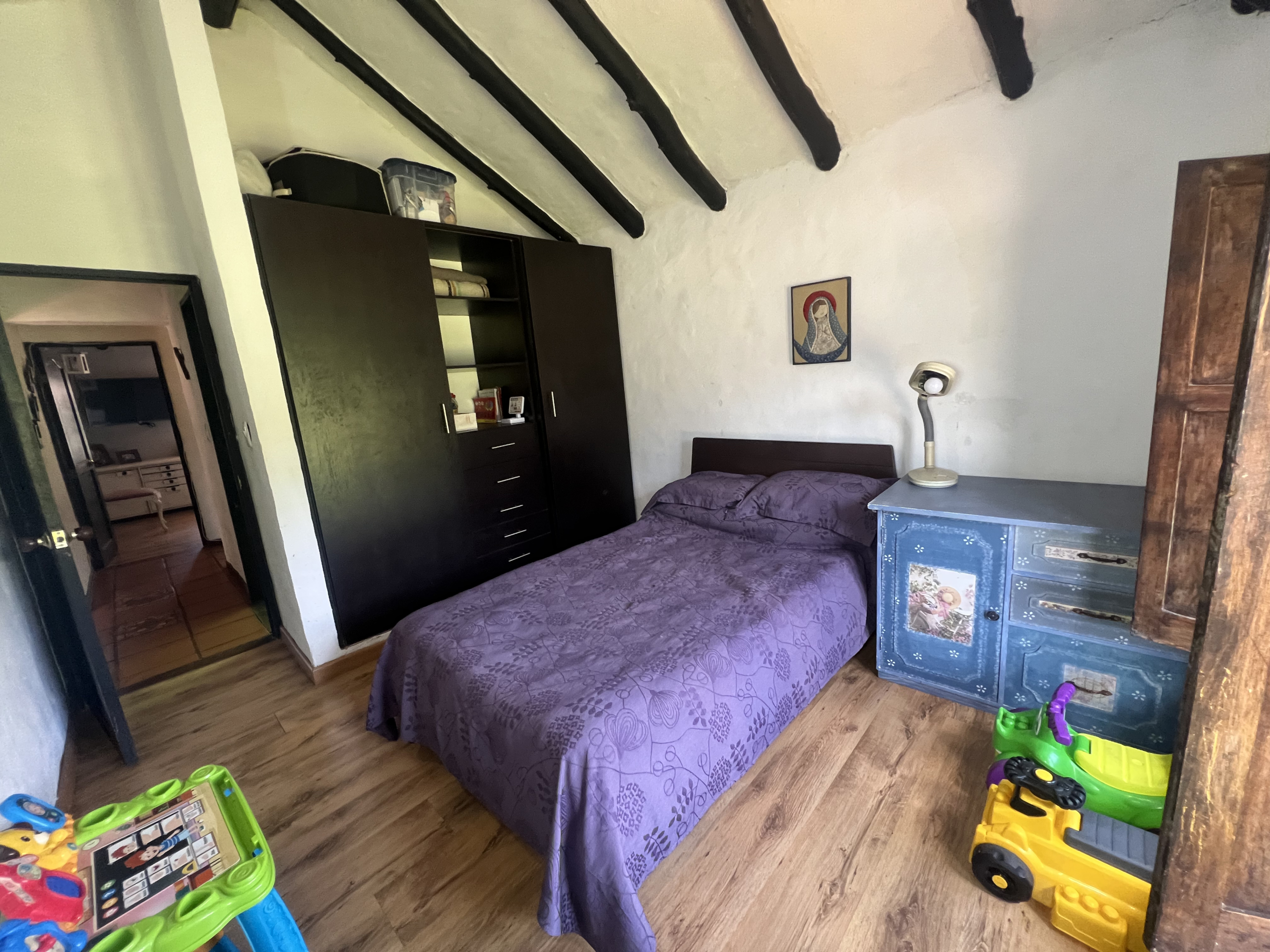 F9610B45-5C50-45B9-82D2-A08825CED789